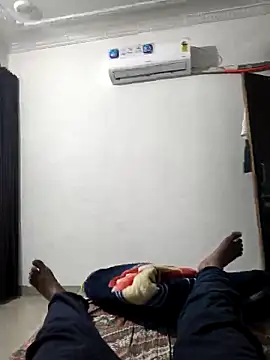 Chanderi19 online show from March 2026 04:23:01 PM