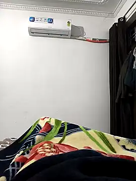 Chanderi19 online show from February 2026 05:03:02 PM