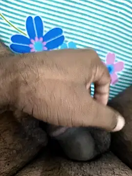 Chanderi19 online show from September 2025 03:12:02 PM