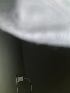 Chanderi19 online show from November 2025 11:15:02 PM