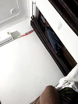 Chanderi19 online show from March 2026 02:14:02 PM