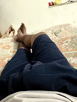 Chanderi19 online show from April 2026 04:02:01 PM