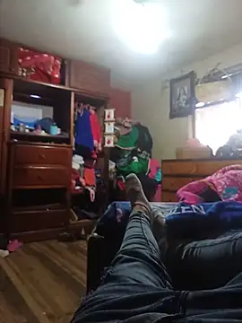 fernandowall online show from May 2026 09:33:01 PM
