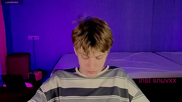 LouieEvans online show from October 2025 03:57:02 PM