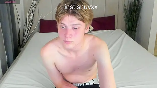 LouieEvans online show from October 2025 07:48:02 PM