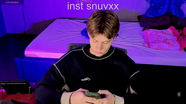 LouieEvans online show from October 2025 12:58:01 AM