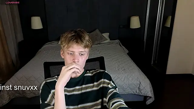 LouieEvans online show from September 2025 09:42:01 PM
