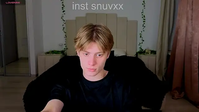 LouieEvans online show from October 2025 09:25:01 PM