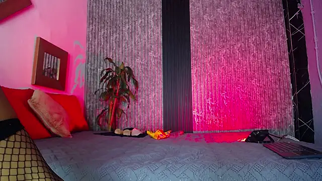 Alisha Ebonyy online show from February 2026 12:05:01 PM