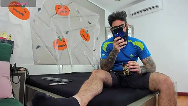 Harald Smed online show from October 2025 12:57:02 PM