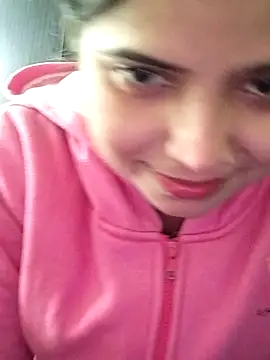 Hot-Pooja25 online show from January 2026 05:11:02 AM