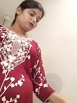 Hot-Pooja25 online show from March 2026 01:45:01 PM