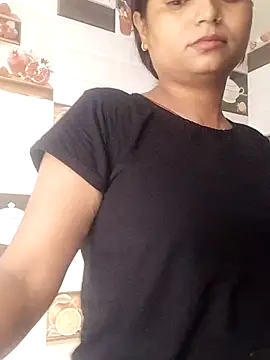 Hot-Pooja25 online show from April 2026 02:09:02 AM