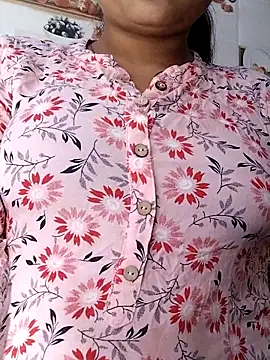 Hot-Pooja25 online show from March 2026 03:00:01 AM