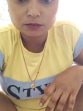 Hot-Pooja25 online show from April 2026 05:03:01 AM