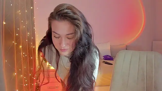 MiaKhallirae online show from December 2025 02:12:02 PM