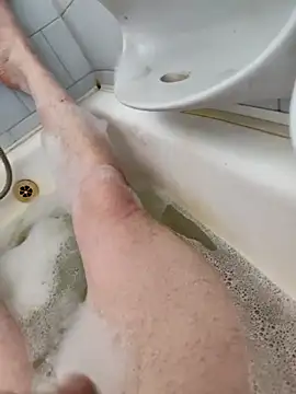 Treport84 online show from April 2026 02:34:01 PM