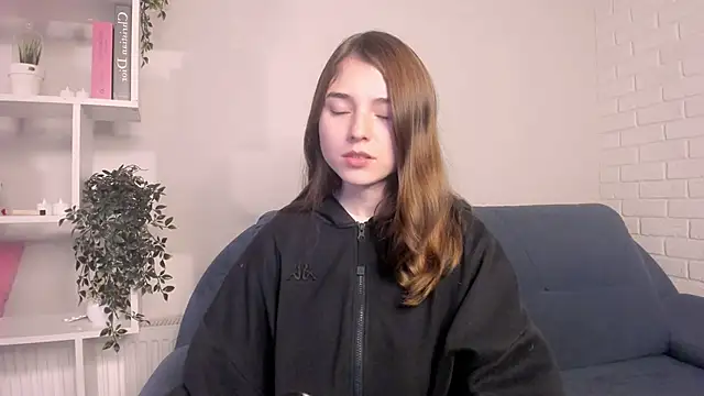 KeikoWideman online show from September 2025 06:26:02 PM