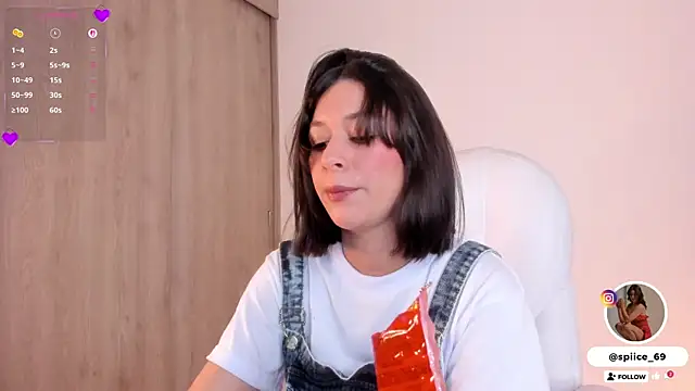 NatySpiice1 online show from January 2026 10:27:02 PM