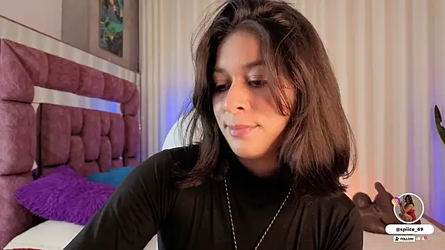 NatySpiice1 online show from March 2026 10:43:02 PM