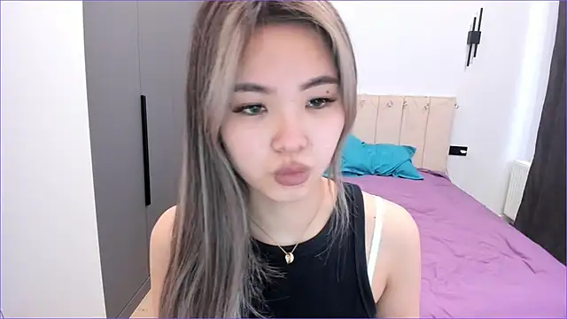 Maakimita online show from November 2025 05:54:01 AM