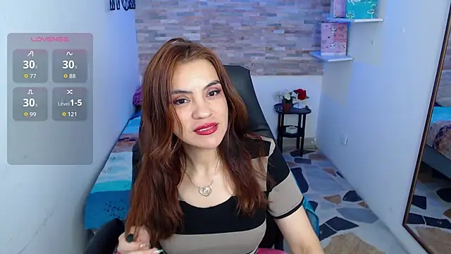 KendallWood  online show from September 2025 01:29:01 PM