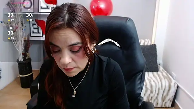 KendallWood  online show from December 2025 08:56:02 PM