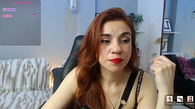 KendallWood  online show from May 2026 08:37:02 PM
