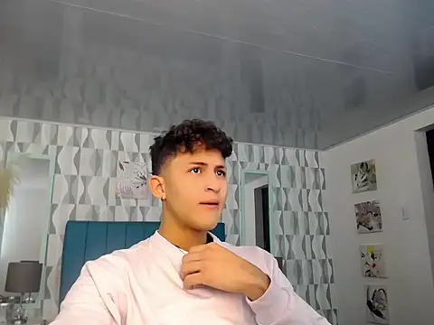 Axel savage online show from October 2025 12:06:02 PM