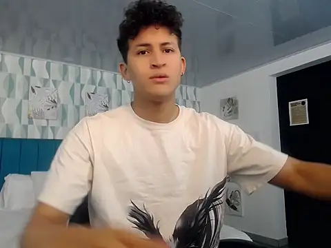 Axel savage online show from September 2025 12:22:01 PM