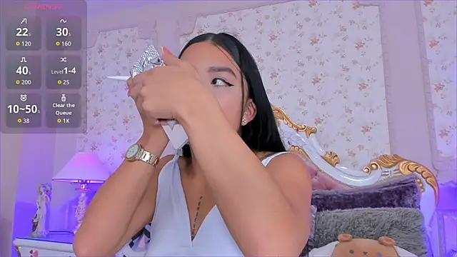 SharonBonet online show from February 2026 11:32:01 AM