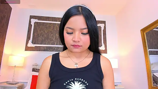 SharonBonet online show from October 2025 02:17:02 PM