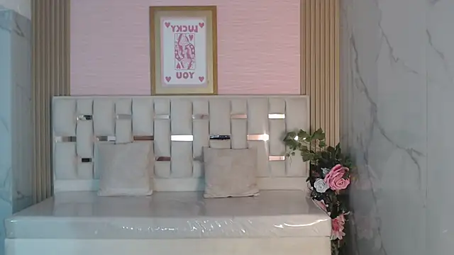 catalina5 s online show from April 2026 03:14:02 AM