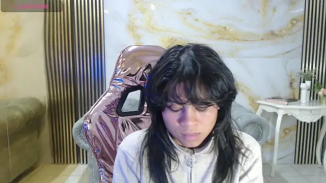 catalina5 s online show from November 2025 01:12:01 PM