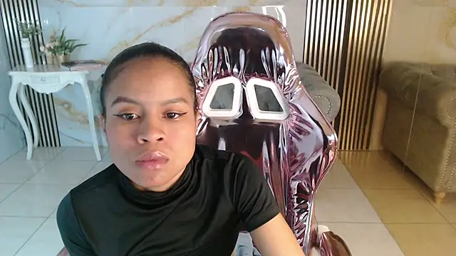 catalina5 s online show from February 2026 01:11:02 PM