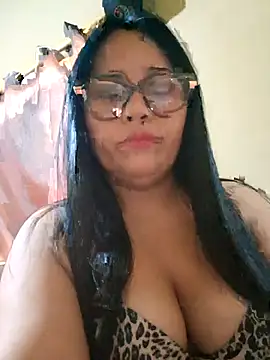 Snapshot of elena_lopez24 chatting on July 2026 03:22:01 PM elena lopez24 online show from July 2026 03:22:01 PM