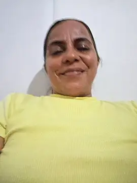 Lucerito-Hot online show from November 2025 12:41:01 PM