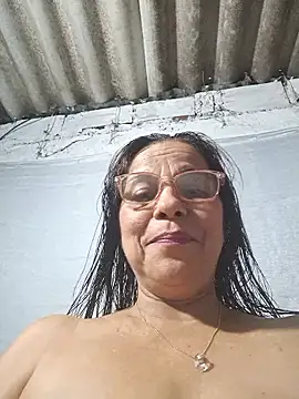 Lucerito-Hot online show from April 2026 09:21:01 PM