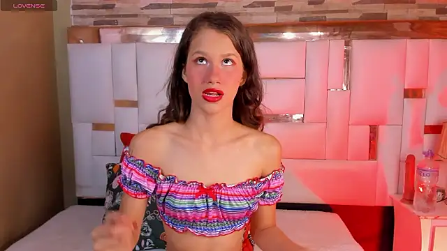 EmmaPetty online show from March 2026 09:22:01 PM