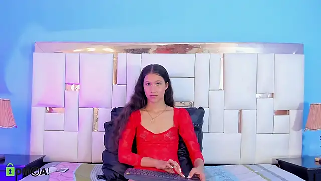 EmmaPetty online show from September 2025 08:52:01 PM