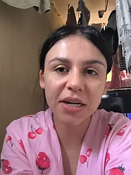 Daniela-rosee online show from July 2026 06:04:01 PM