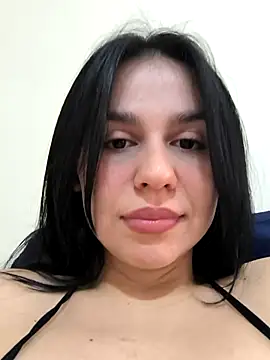 Snapshot of Daniela-rosee chatting on April 2026 09:54:01 PM Daniela-rosee online show from April 2026 09:54:01 PM