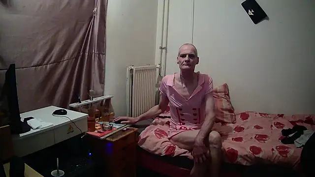 hobybobbi online show from October 2025 01:17:02 AM