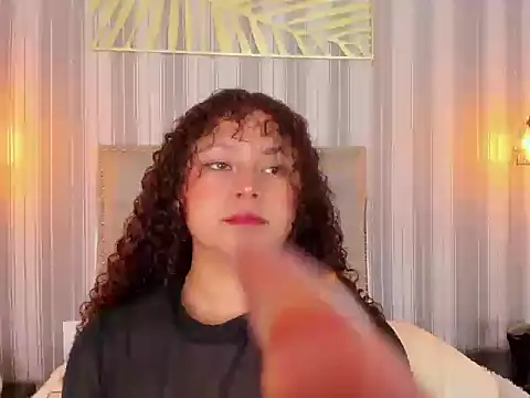 Sofiapassionne online show from January 2026 01:25:02 PM