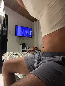 Snapshot of camiloyks chatting on March 2026 03:14:02 AM camiloyks online show from March 2026 03:14:02 AM