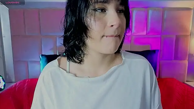 RobinBennett online show from July 2026 12:01:01 PM