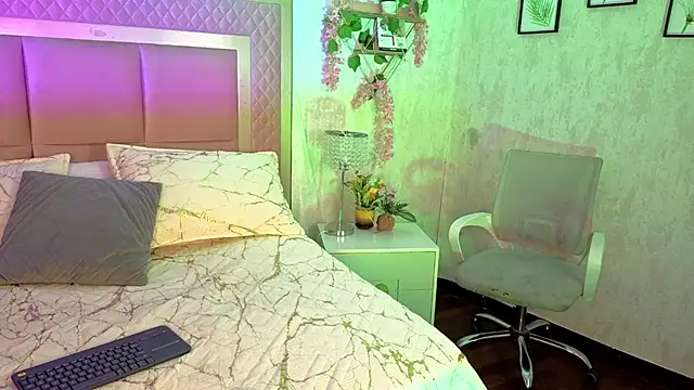 RobinBennett online show from October 2025 12:40:02 PM