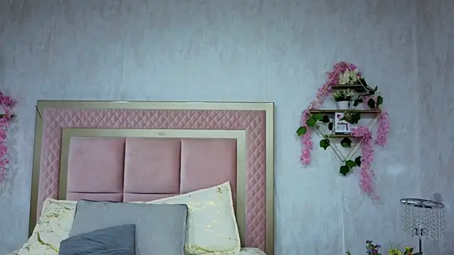 RobinBennett online show from January 2026 12:01:01 PM