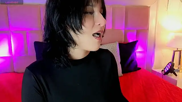 RobinBennett online show from June 2026 12:44:02 PM