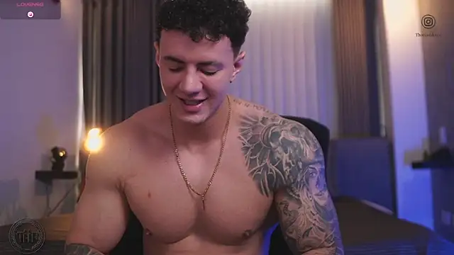 Thomas Falcon online show from October 2025 10:09:01 PM